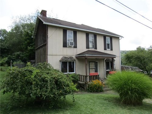 2518 Detroit St, Grapeville, PA, 15634-1117 | Card Image