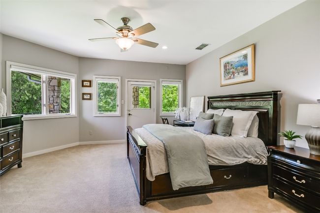 2305 Manana St, House other with 4 bedrooms, 4 bathrooms and 6 parking in Austin TX | Image 19