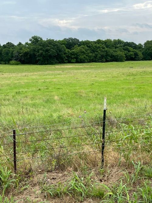 303 Sherry Trl, Weatherford, TX, 76086-4721 | Card Image
