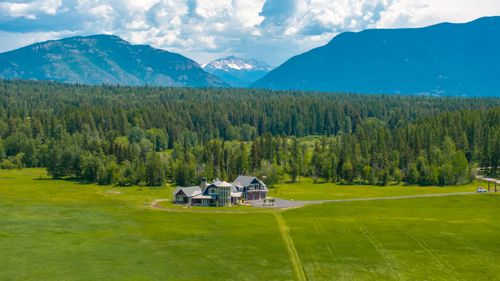 1700 E Edgewood Dr, Whitefish, MT, 59937-8195 | Card Image