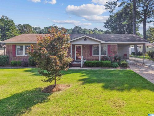 916 Clement Dr, SYLACAUGA, AL, 35151-6155 | Card Image
