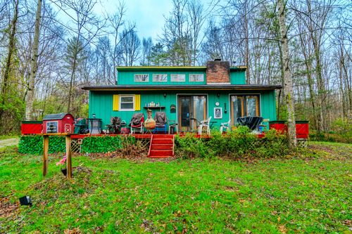 1667 Jackson Dr, Morehead, KY, 40351-8304 | Card Image