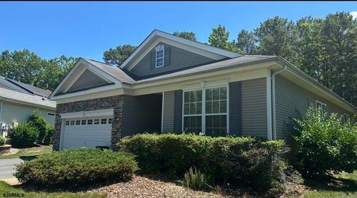 111 Hyannis Ct, GALLOWAY, NJ, 08205-6647 | Card Image