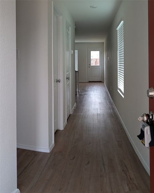 1500 Silver Oak Ln, Fort Worth, TX, 76140-5428 | Card Image