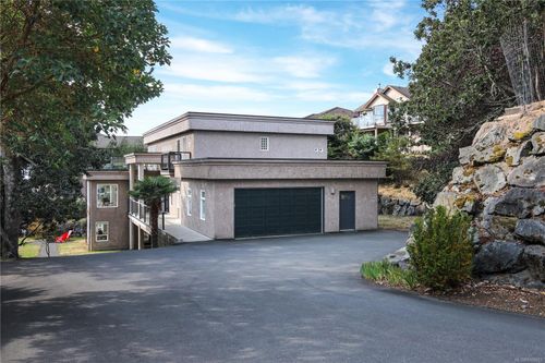 3361 Hatley Dr, Colwood, BC, V9C1W4 | Card Image