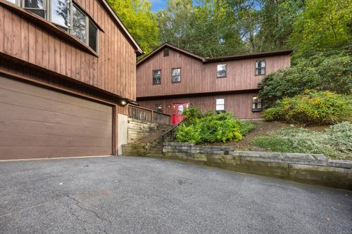 43 Pine Hill Rd, Thomaston, CT, 06787-1905 | Card Image