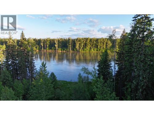 2425 Estate Road, Prince George, BC, V2K5R9 | Card Image