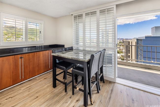 PHA - 1111 Wilder Ave, Condo with 2 bedrooms, 2 bathrooms and 1 parking in Honolulu HI | Image 11