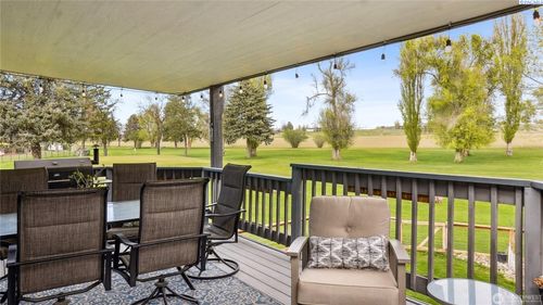 863 S Meadowlark Lane, Othello, WA, 99344 | Card Image