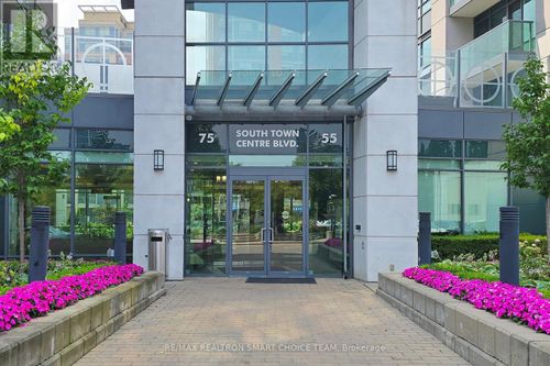 1511-75 S Town Centre Blvd, Markham, ON, L6G0B3 | Card Image