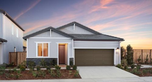 8205 Maisy Way, Elk Grove, CA, 95757 | Card Image