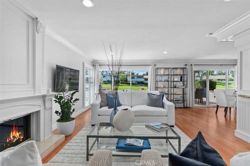 525 Vista Flora, Newport Beach, CA, 92660-4014 | Card Image