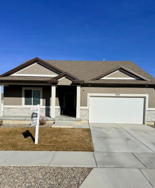 626 W 1300 N, Tooele, UT, 84074-2460 | Card Image