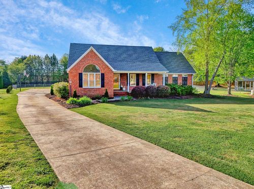 309 Silhouette Trce, Boiling Springs, SC, 29316-6850 | Card Image
