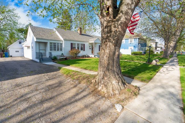 34900 Chestnut St, House other with 4 bedrooms, 3 bathrooms and null parking in Wayne MI | Image 35