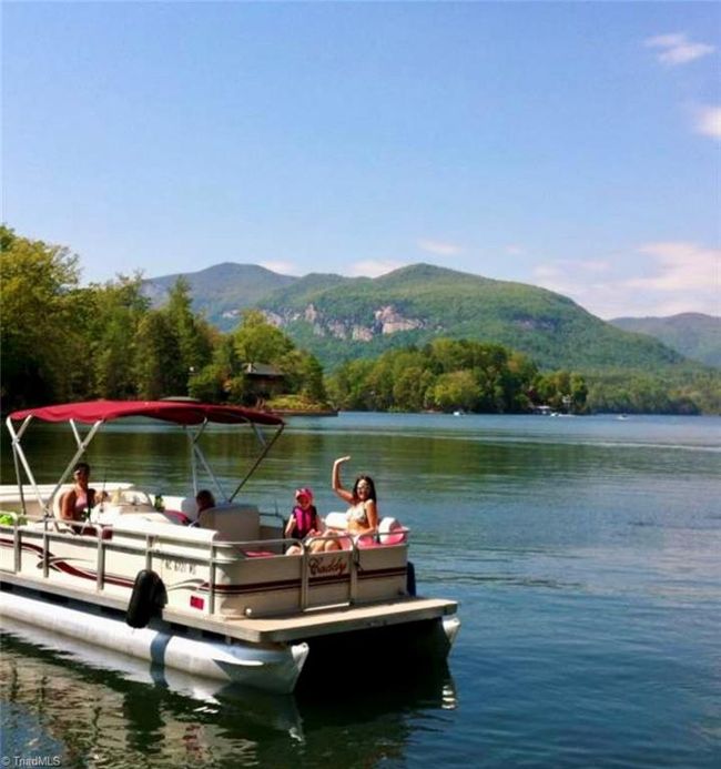 Lake lure | Image 30