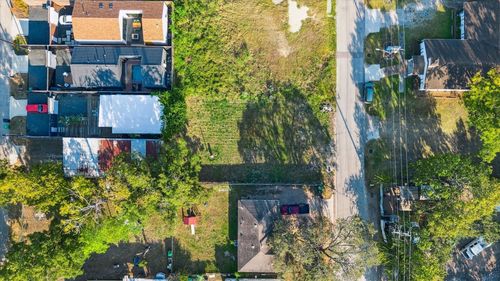 4836 Creekmont Dr, Houston, TX, 77091-5138 | Card Image