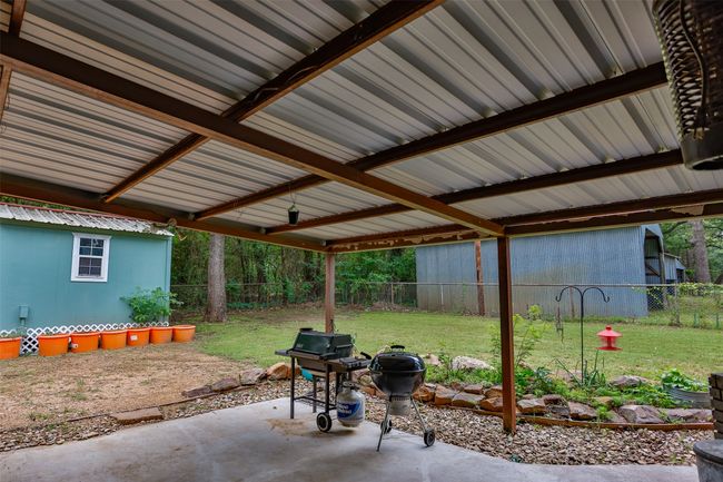 7300 W Line Rd, House other with 3 bedrooms, 2 bathrooms and null parking in Collinsville TX | Image 25