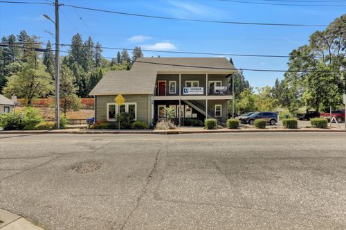 231 E Main St, Grass Valley, CA, 95945-6535 | Card Image