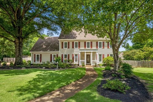 1090 Martinsburg Cv, Collierville, TN, 38017-1214 | Card Image