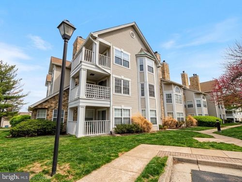 unit-13-5624 Willoughby Newton Dr, CENTREVILLE, VA, 20120-1957 | Card Image