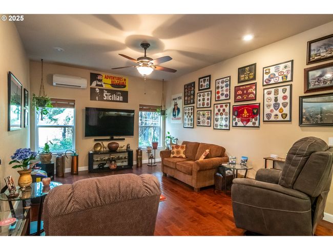 Media Room | Image 21