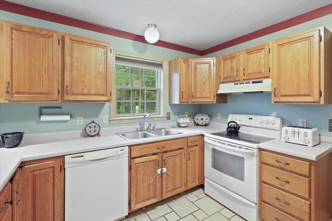 6 Valley View Dr, House other with 3 bedrooms, 3 bathrooms and null parking in Milton VT | Image 7