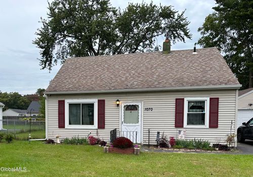 1070 Inner Drive, Schenectady, NY, 12303 | Card Image