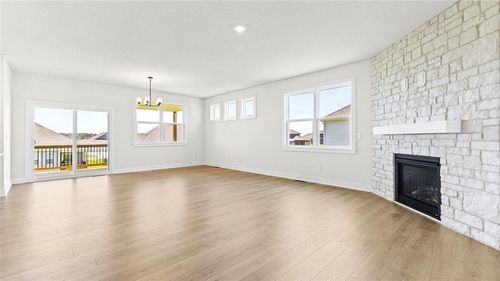 20827 W 188th Ter, Spring Hill, KS, 66083-6110 | Card Image