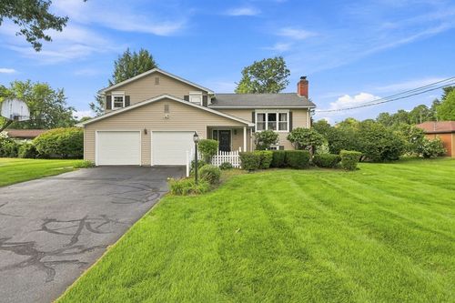 367 Steiger Dr, Westfield, MA, 01085-4935 | Card Image