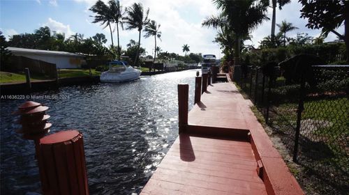 2412 Bimini Ln, Fort Lauderdale, FL, 33312 | Card Image