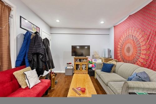 1r-1014 W 19th St, Chicago, IL, 60608-6153 | Card Image