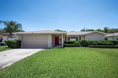 9083 Briarwood Dr, SEMINOLE, FL, 33772-2810 | Card Image