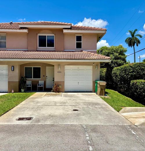4901 Palm Garden Ln, Davie, FL, 33314-5209 | Card Image