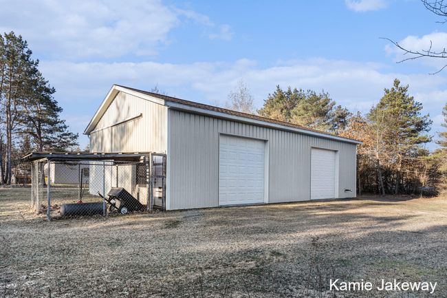 Pole barn | Image 42