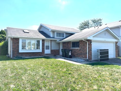 1149 N Cardinal Dr, Palatine, IL, 60074-8767 | Card Image