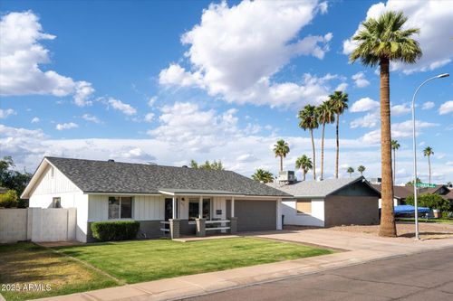 2418 E Hermosa Dr, Tempe, AZ, 85282-6013 | Card Image