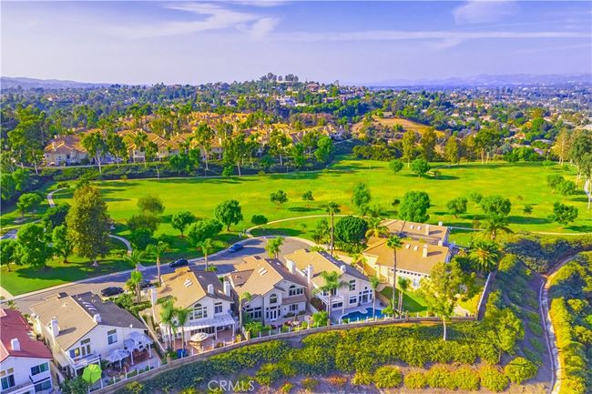 26691 Bridlewood Dr, House other with 4 bedrooms, 3 bathrooms and 3 parking in Laguna Hills CA | Image 51