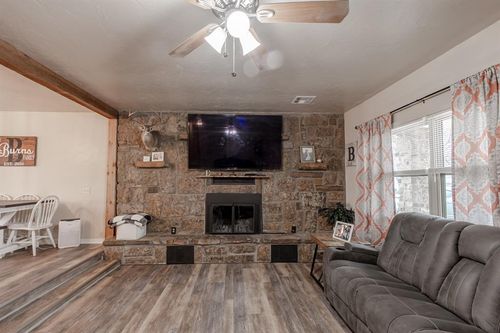 21071 State Highway 24, Purcell, OK, 73080-4631 | Card Image