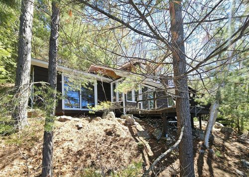 2378 Papineau Lake Road, Hastings Highlands, ON, K0J2S0 | Card Image
