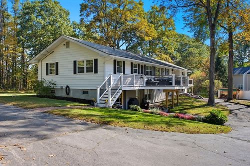 534 Forest St, Methuen, MA, 01844-1940 | Card Image