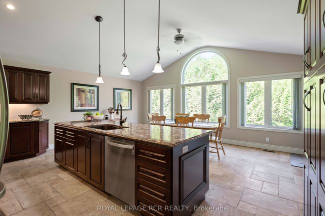 555374 Mono Amaranth Tline, House other with 6 bedrooms, 4 bathrooms and 8 parking in Amaranth ON | Image 15