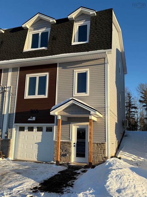855 Highway 2, Elmsdale, NS, B2S1M2 | Card Image