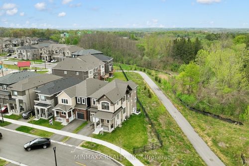 3050 Hollyberry Trail, Pickering, ON, L1X0N5 | Card Image