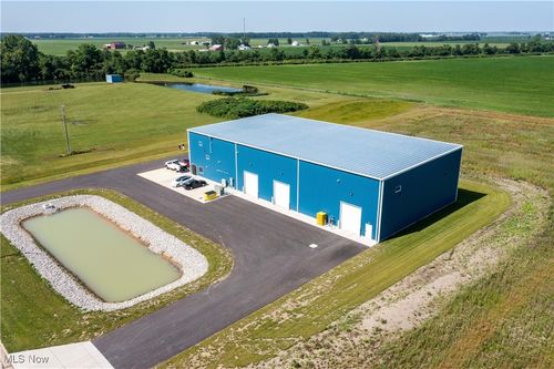 19 Fort Monroe Pkwy, Monroeville, OH, 44847-9411 | Card Image