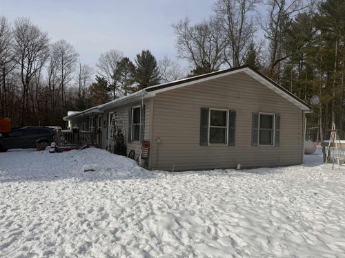 6230 Shellenbarger Rd, Hale, MI, 48739-9048 | Card Image