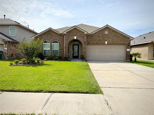 310 Gulf Winds Dr, Bacliff, TX, 77518-2174 | Card Image