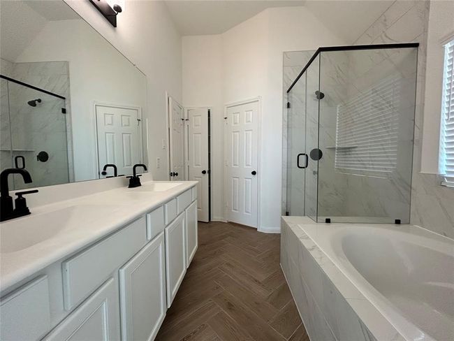 3602 Cardinal Pointe Dr, House other with 3 bedrooms, 2 bathrooms and 2 parking in Angleton TX | Image 12