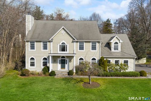 42 Dogwood Ln, Stamford, CT, 06903-4530 | Card Image