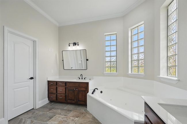 2207 Janet Ct, House other with 5 bedrooms, 3 bathrooms and null parking in Cedar Hill TX | Image 15